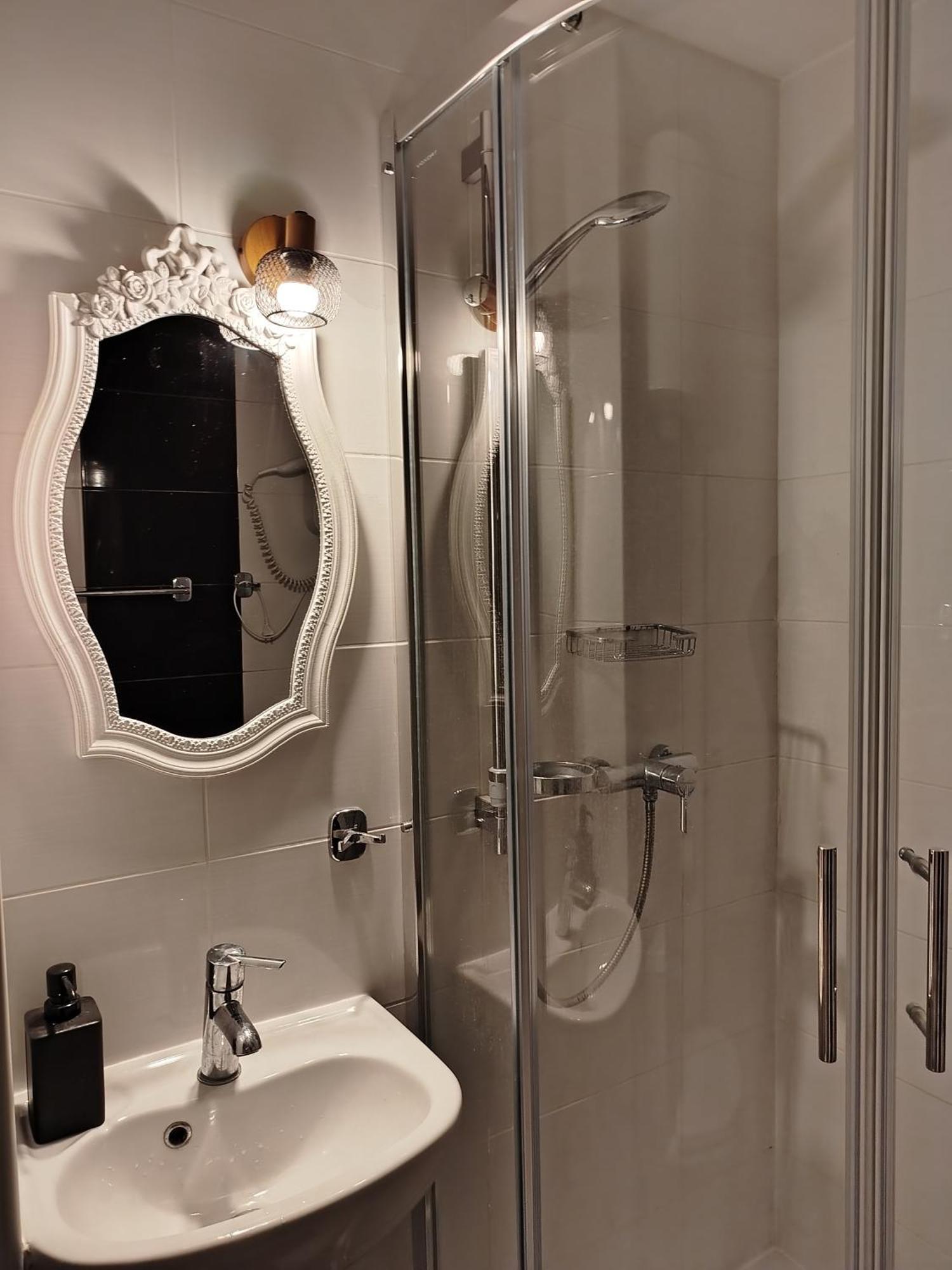 Apartman Iva Novalja Exterior photo