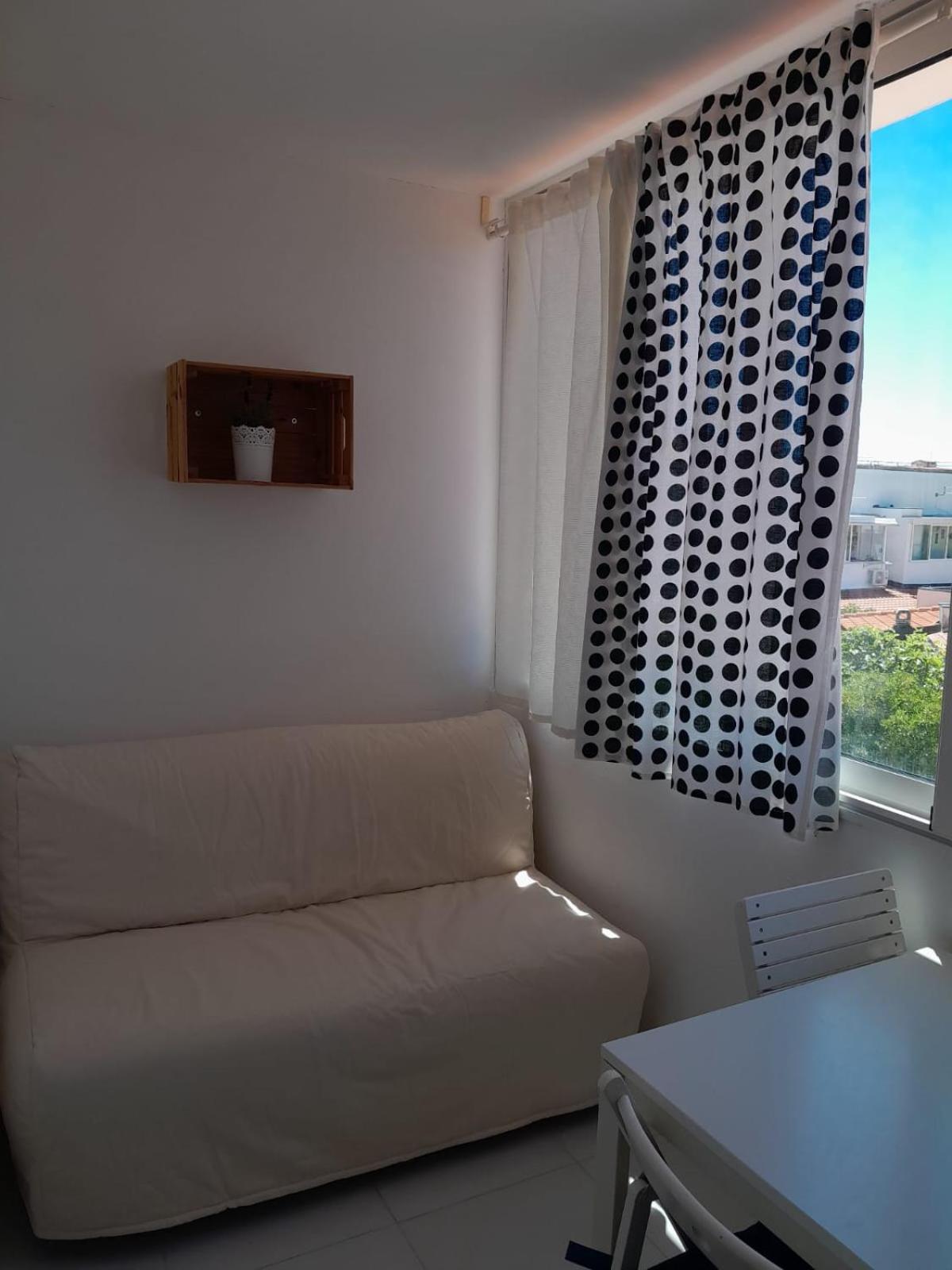 Apartman Iva Novalja Exterior photo
